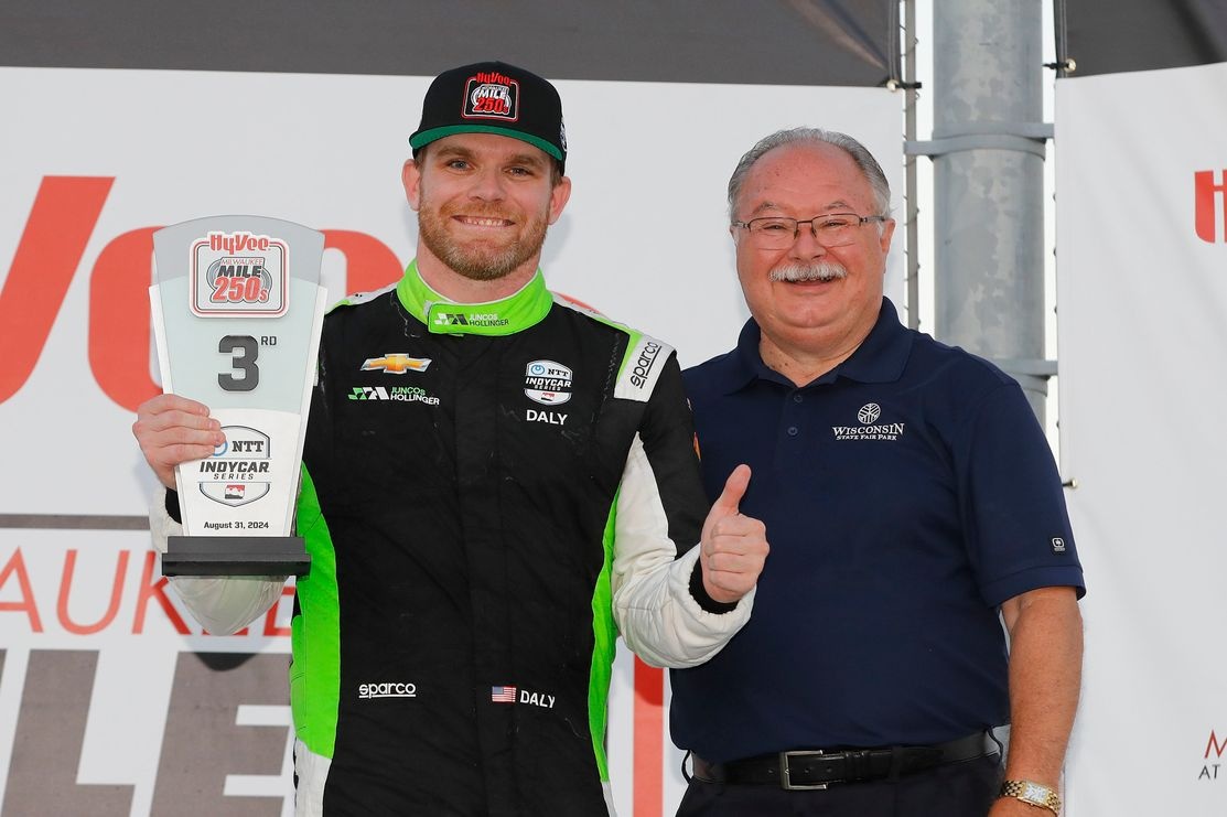 conor-daly-signs-full-time-with-juncos-hollinger-racing-for-2025