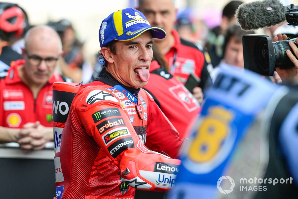 motogp-thailand-gp:-marquez-claims-emphatic-pole-on-ducati-debut