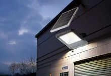 how-to-solve-the-dimming-problem-of-solar-outdoor-flood-light?