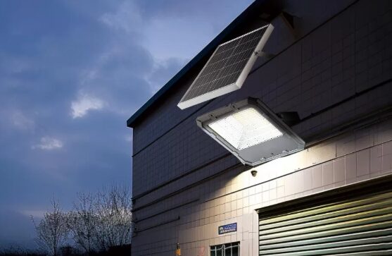 how-to-solve-the-dimming-problem-of-solar-outdoor-flood-light?